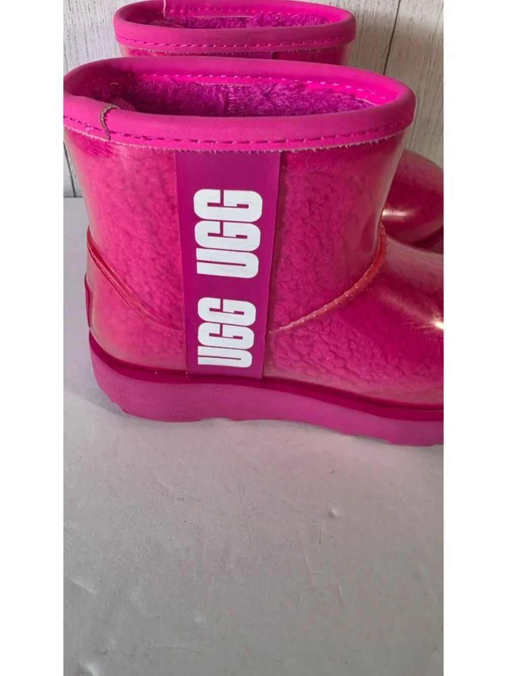 UGG CLASSIC CLEAR MINI PINK WATERPROOF BOOTS TODDLER GIRLS SIZE 10 RAIN SNOW